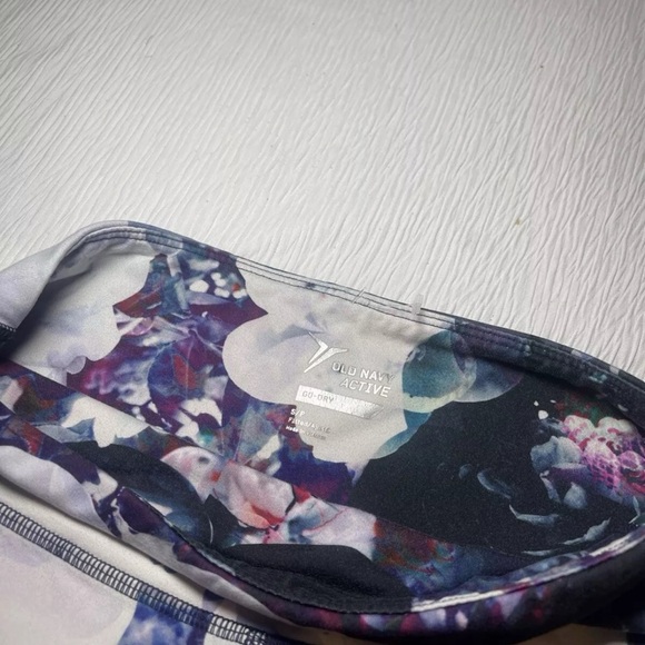 Old Navy Floral Powersoft Extra High Rise Leggings Go Dry Women's Size Small - Picture 1 of 2
